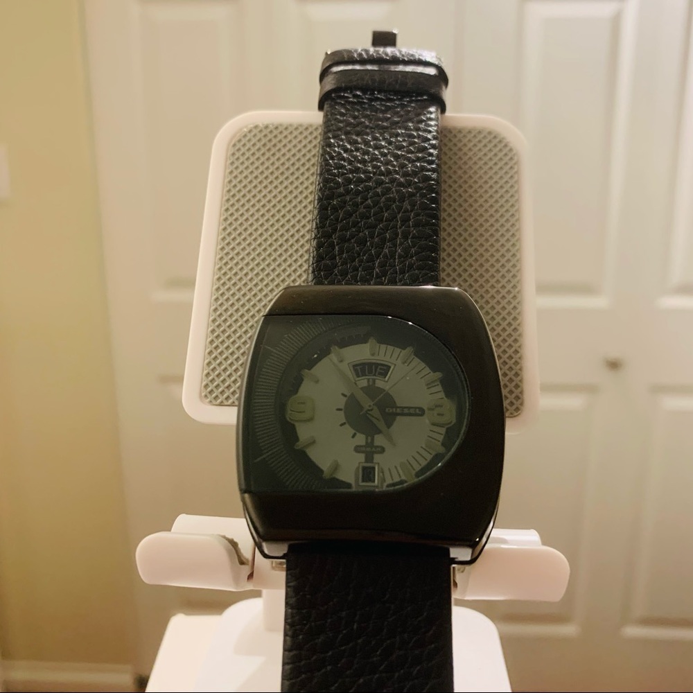 DIESEL watch DZ1133 - Picture 3 of 11